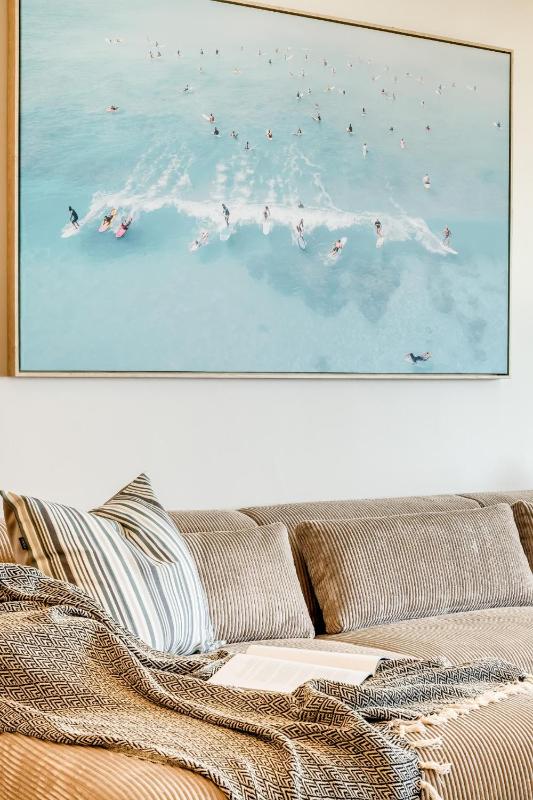 Camps Bay Seaside Beach View Apartment Palm Bay - image 15