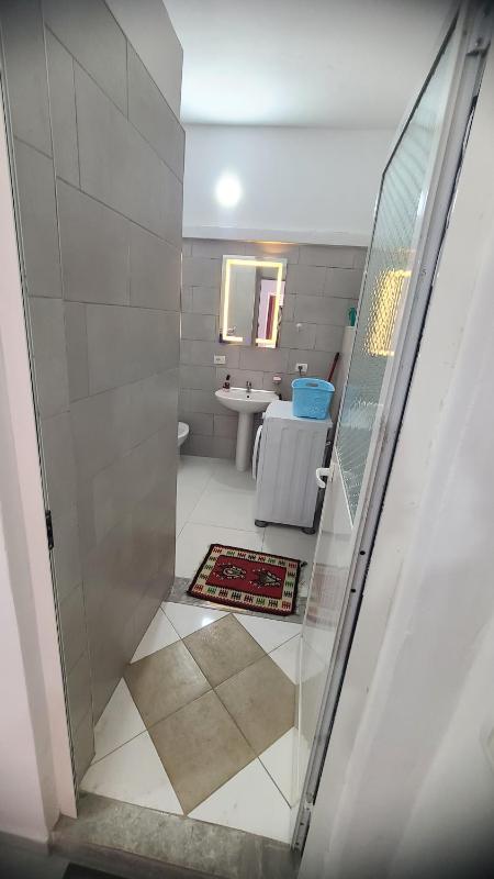 Taku house - image 10