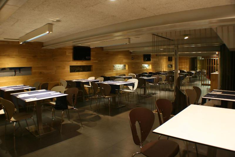 Hotel Picos De Europa - image 21