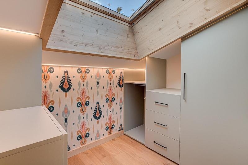 Chalet Diard Detached Chalet Alpes Agency Sleeps 6 to 8 - image 48