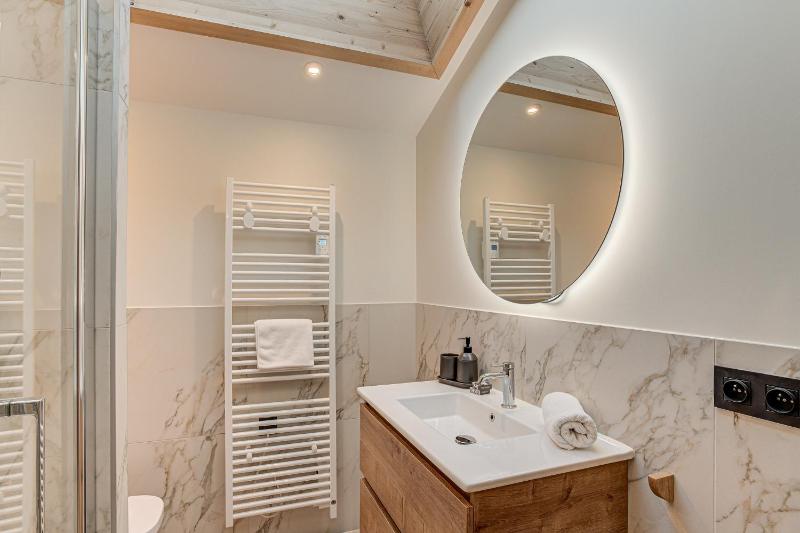 Chalet Diard Detached Chalet Alpes Agency Sleeps 6 to 8 - image 24
