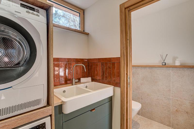 Chalet Diard Detached Chalet Alpes Agency Sleeps 6 to 8 - image 28