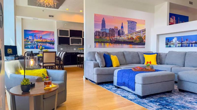 The Landhaus - In The Heart of Downtown Cleveland - image 37