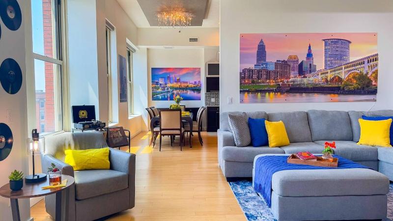 The Landhaus - In The Heart of Downtown Cleveland - image 5