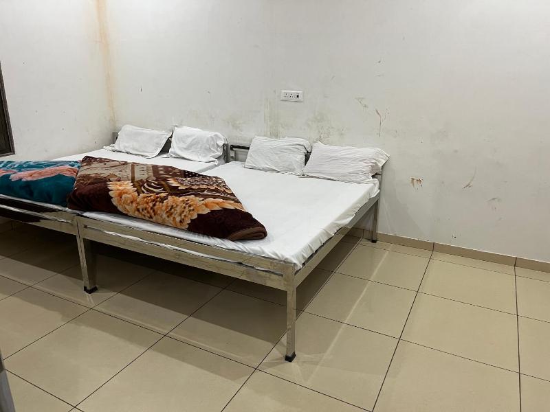 Hotel Shiv Mahima - image 5