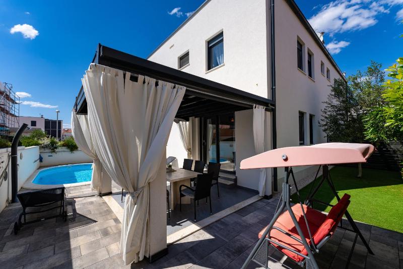 Villa Essenza Vita in Vodice near Beach with private pool & pet friendly - image 12