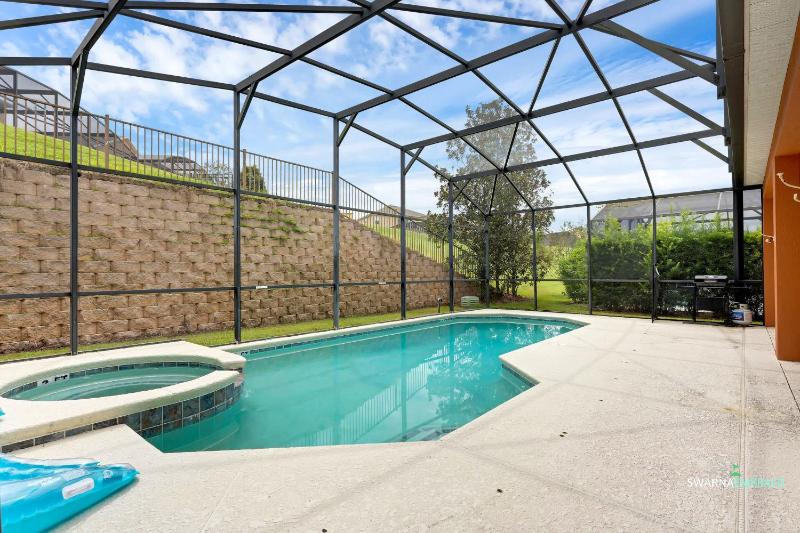 Family Retreat near Disney with Private Pool - image 14