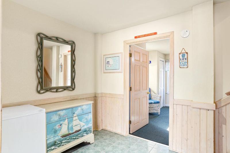 1228 - Salt Light - image 23