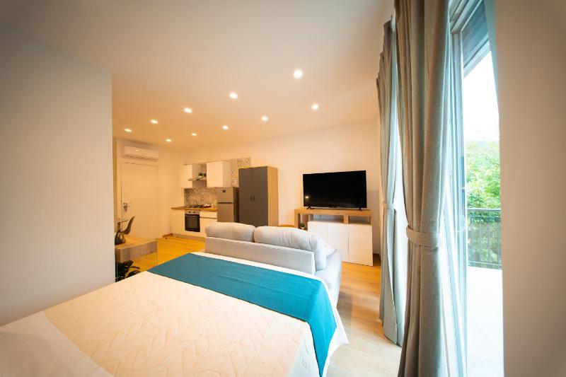 SALERNUM Luxury Apartments - image 9