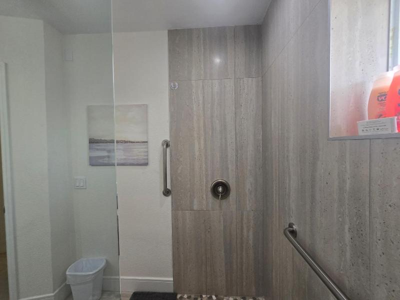 An Island Getaway at Palm Tree Villas - image 46