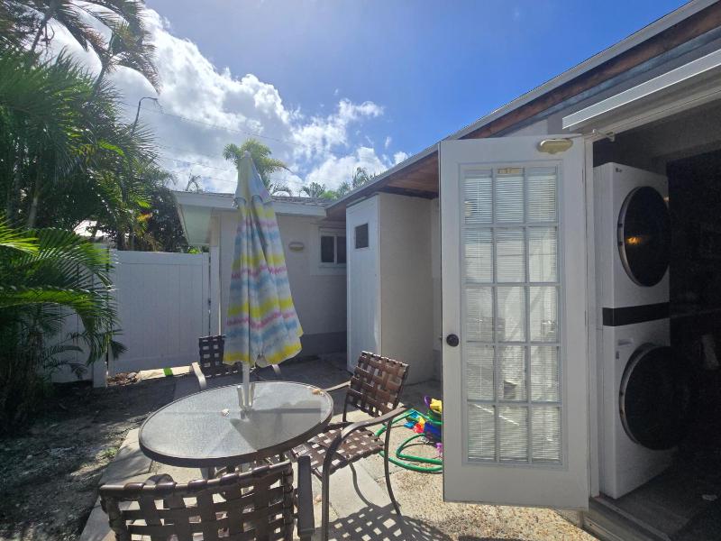 An Island Getaway at Palm Tree Villas - image 29