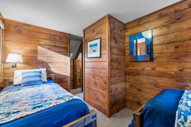 11 Conifer Lane - image 36