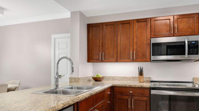 Marriott's BeachPlace Towers 2BR Apartment with Resort Access - image 14
