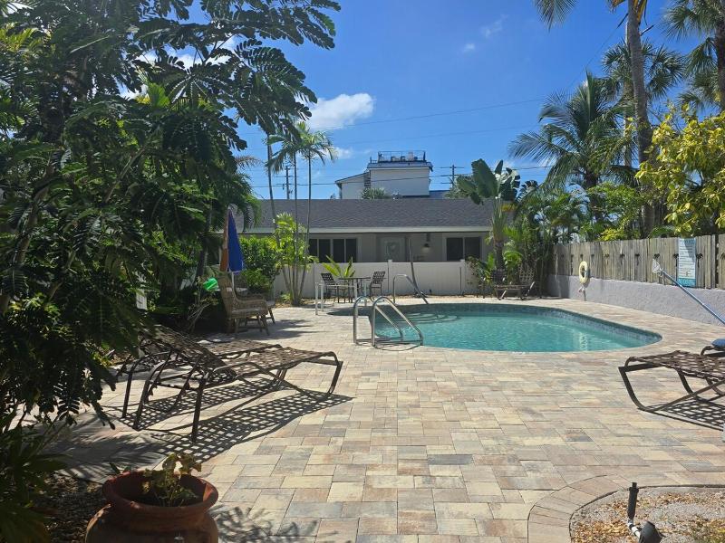 An Island Getaway at Palm Tree Villas - image 48