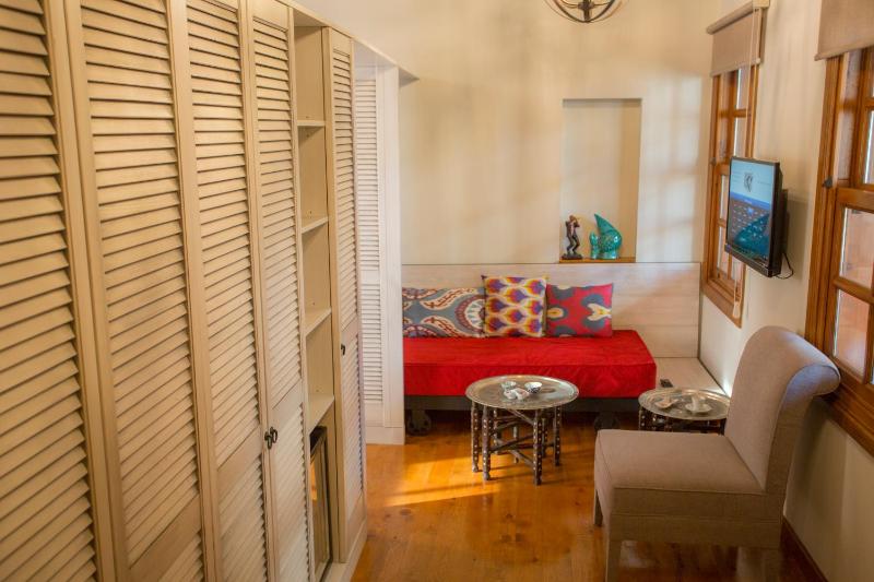 Deluxe Double Room image 4