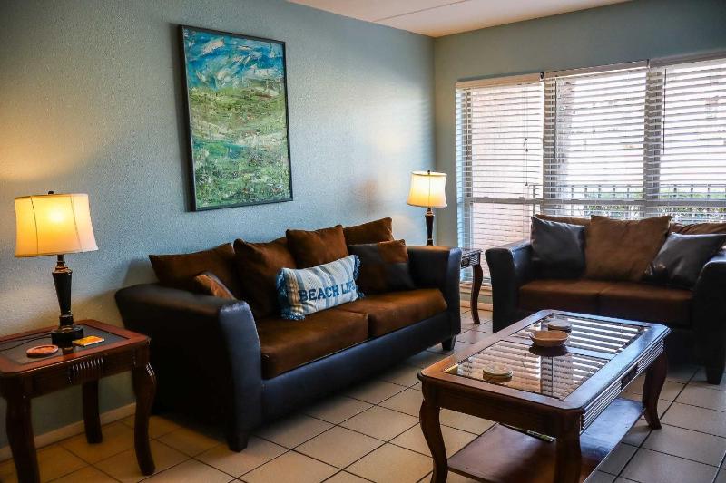 Beachview 105 Condominium Condo - image 16