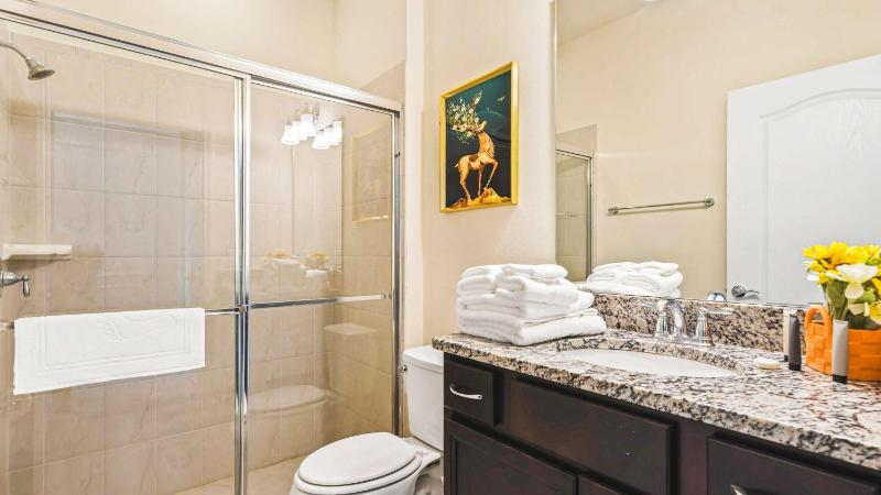2301LD WAW Family Stunning Lakeview Home with Frozen & Star Wars Decor - image 17