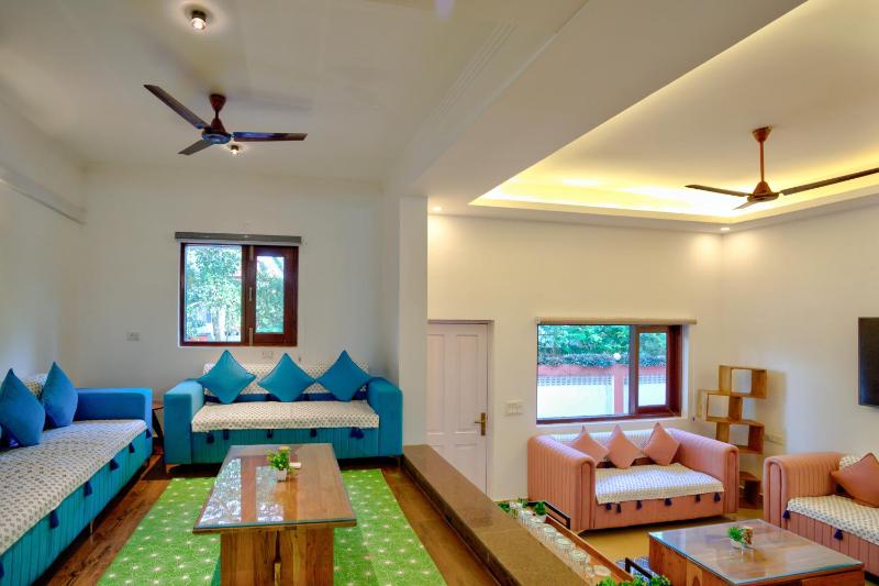 Private Pool 3BHK Villa near Candolim - image 11