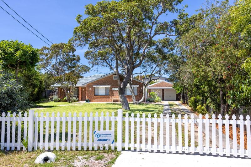 Cedasands - Pet Friendly - 4 Mins Walk to Beach - image 12