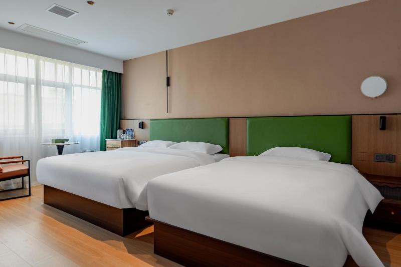 Phonenix Perches Holiday Inn - Wuyi Avenue-Adjacent Changsha Railway Station - image 7
