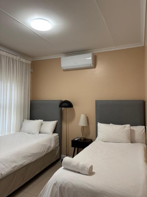 The Onyx Luxury Apartment - image 7
