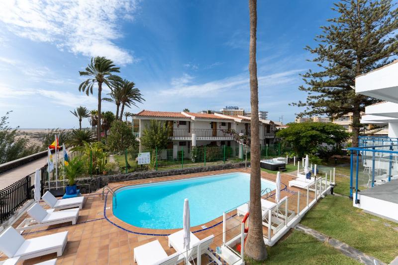 Alsol Los Caribes 1- Adults Only - image 5