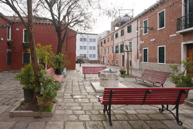 One-Bedroom Apartment (2 Adults) - 392, Calle Dei Conza Curame image 2