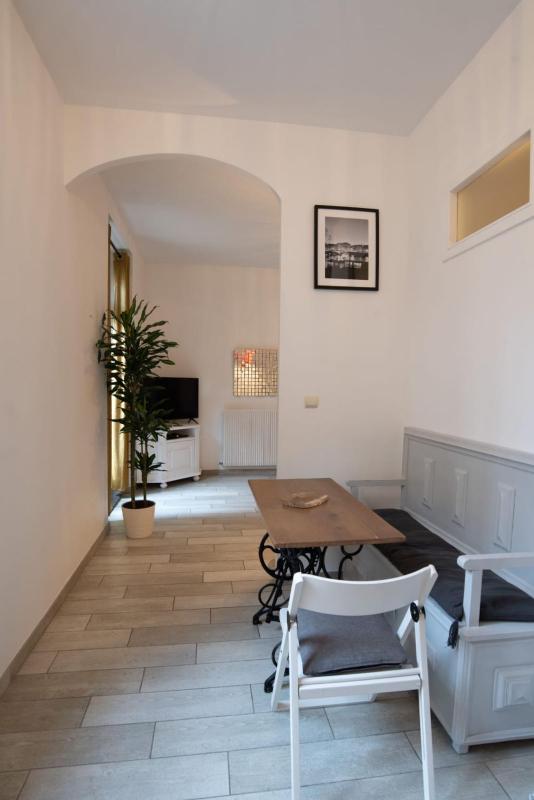 Quiet studio with garden near Part-Dieu - image 3