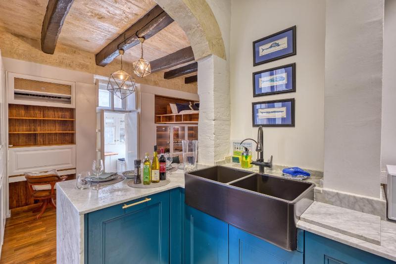 Luxury loft apartment with Maltese balcony LDEM2-1 - image 16