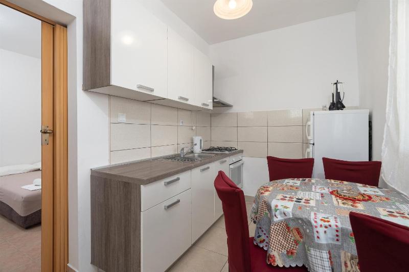 Apartments Snjeza - image 10