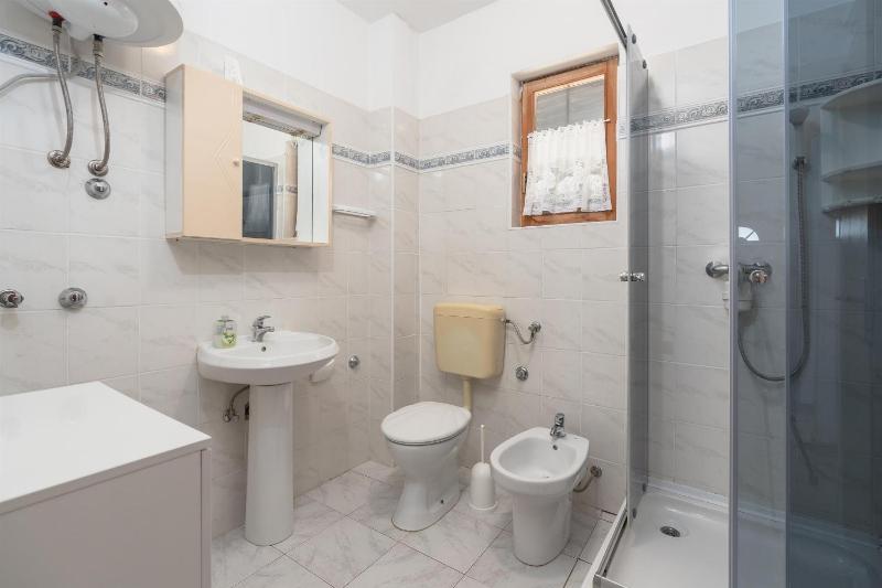 Apartments Snjeza - image 13
