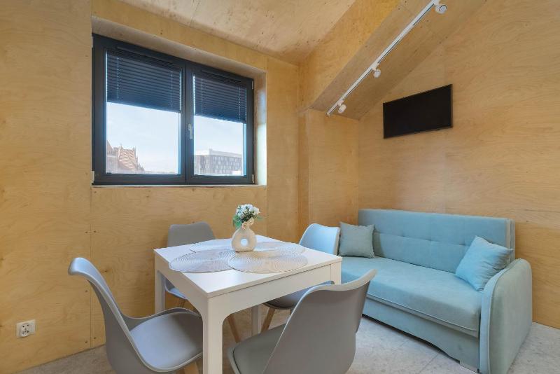 Waterlane Vintage Apartament Blisko Stoczni Gdanskiej by Noclegi Renters - image 8