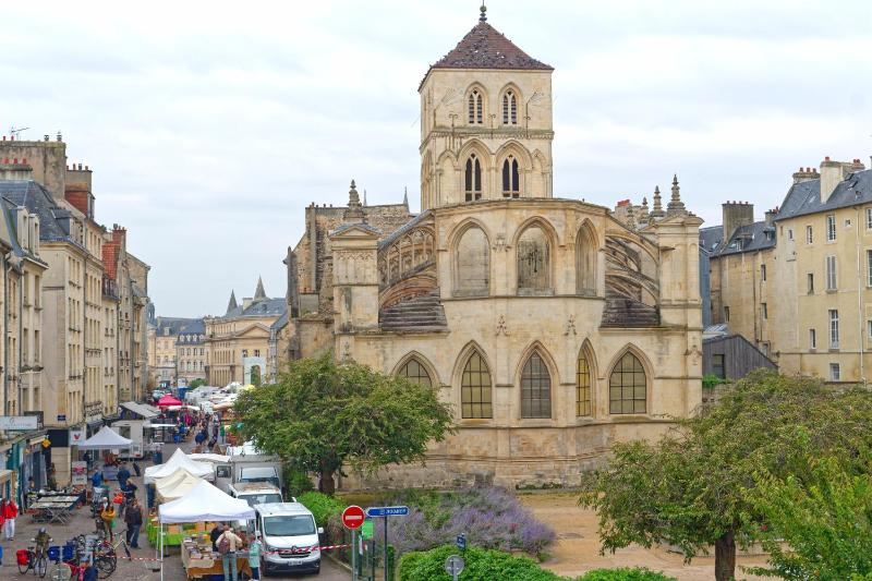 Le Saint Sauveur - Plein centre de Caen - image 9