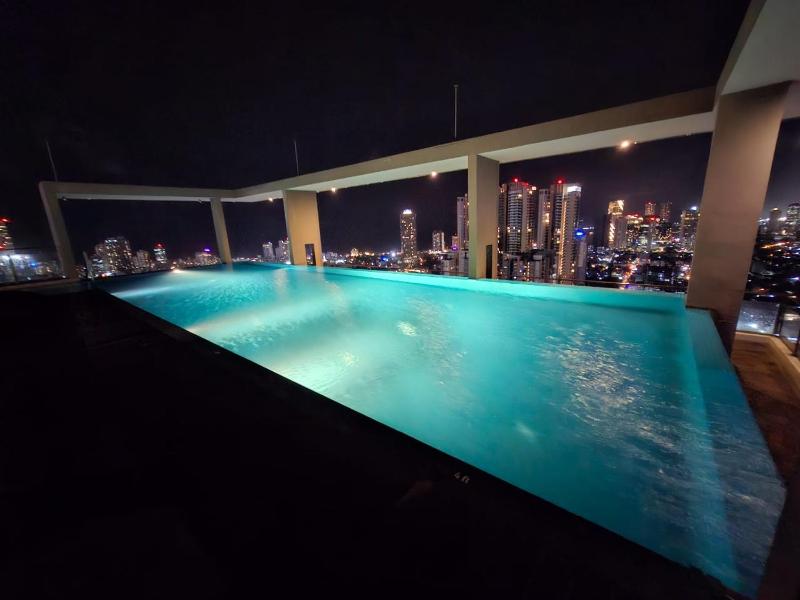 Yara Colombo-a place to unwind - image 15