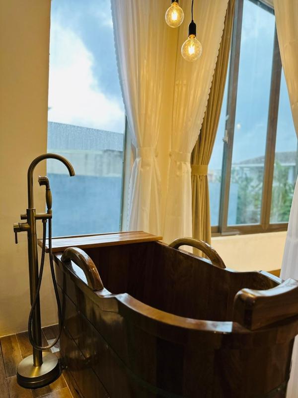 New Villa4BRJacuzzi HotTubSauna - image 10