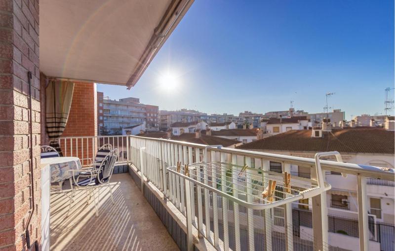 3 Bedroom Lovely Apartment In Santa Pola - image 11