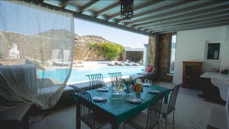 Paradise Estate Mykonos - Views Party Memories 2026 - image 15