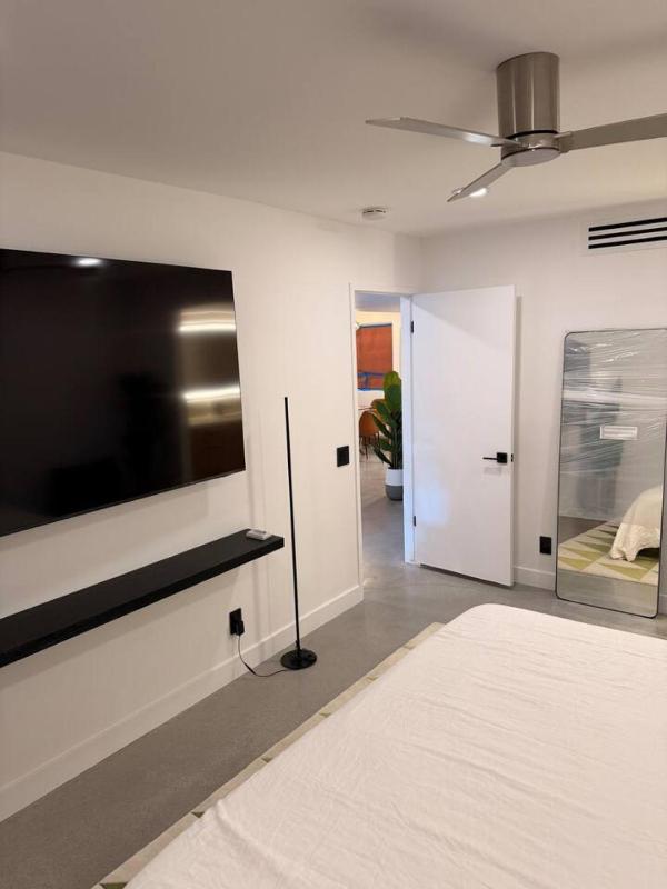 Modern Palm Springs Condo | Views Pools & Tennis - image 4