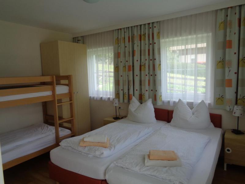 One-Bedroom Apartment with Terrace image 3