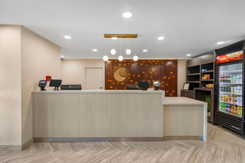 Comfort Inn & Suites Savannah Airport - image 41