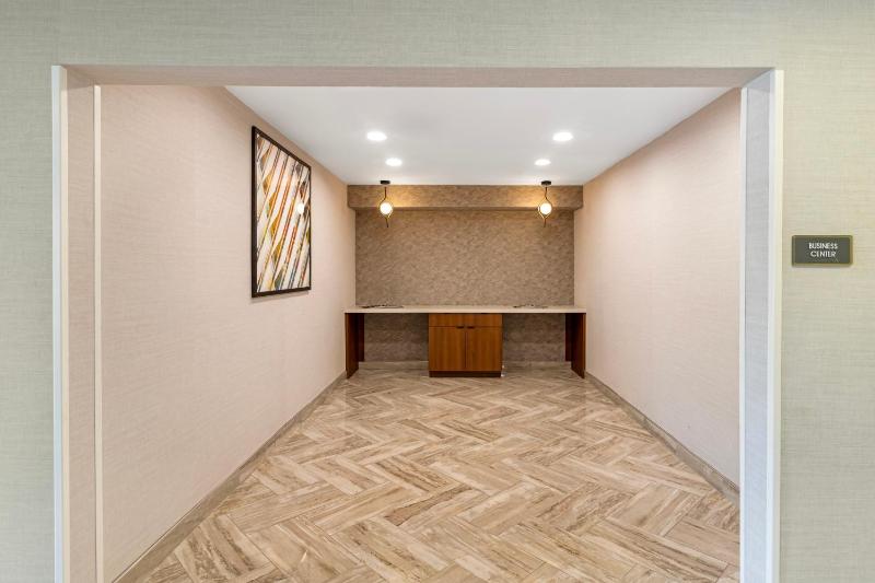Comfort Inn & Suites Savannah Airport - image 40