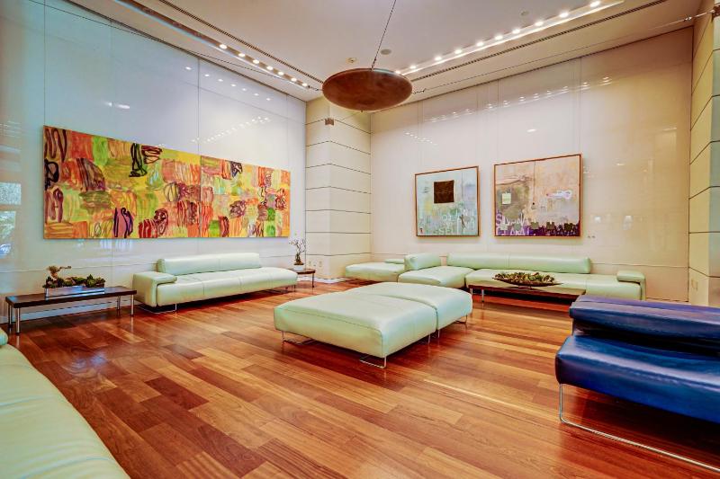 Contemporary King Studio in Coconut Grove includes Parking - image 12