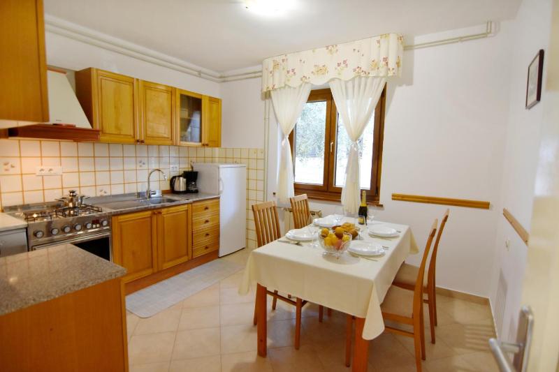 Apartments with parking space Umag - 22622 - image 12
