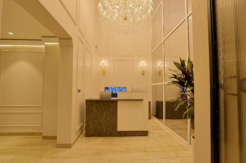 Millora Cyber Suites DLF Phase 3 - image 31