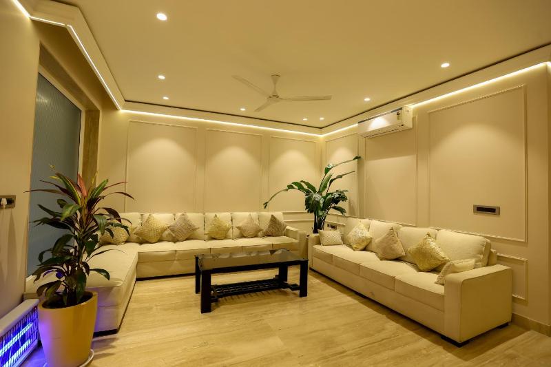 Millora Cyber Suites DLF Phase 3 - image 17
