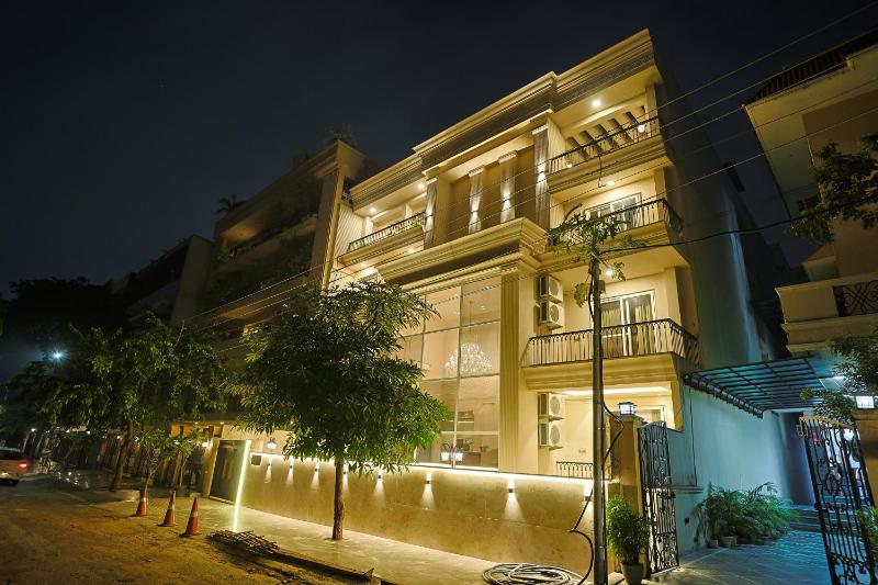 Millora Cyber Suites DLF Phase 3 - image 21