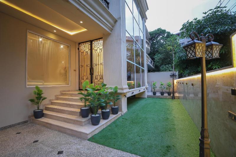 Millora Cyber Suites DLF Phase 3 - image 8