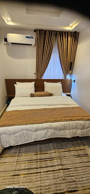 Ladi's Place 2 Anthony Ikeja - image 6