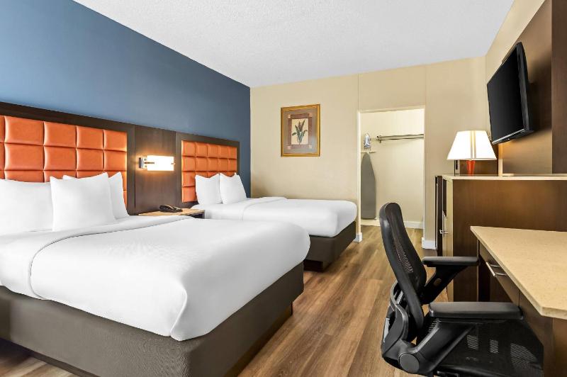 Quality Inn Tampa Airport - Cruise Port - image 12