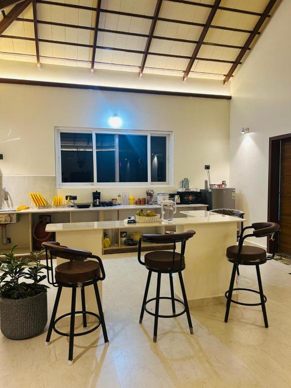 Serene Pool Villa-Coffee Estate StayMudigere - image 9